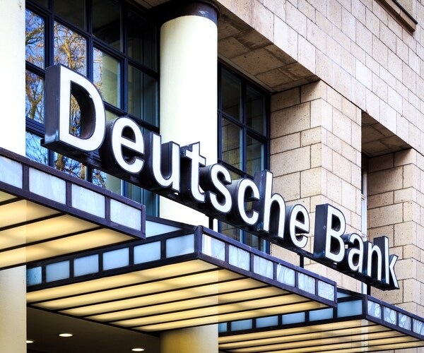 FBI Eyes Deutsche Bank After Money-Laundering Report