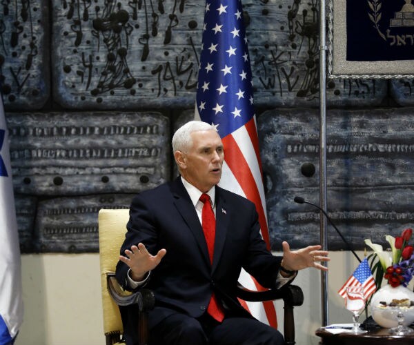 Pence Visits Western Wall, Says 'Very Inspiring'