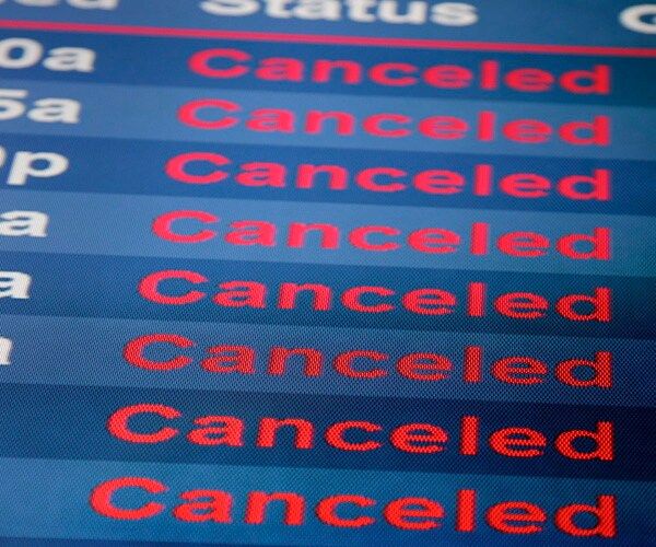 2,100 Flights Canceled by Storm in New York, Boston, Elsewhere