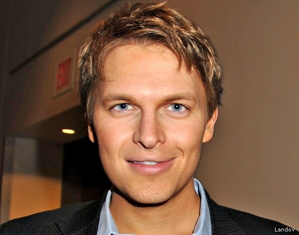 Ronan Farrow Rips Woody Allen's Golden Globes Tribute on Twitter