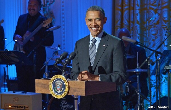 Obama 'R-S-P-E-C-T': President Misspells Iconic Song (Video)