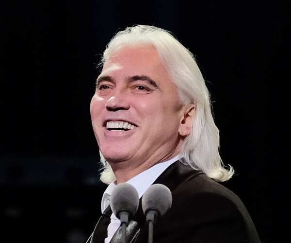 Dmitri Hvorostovsky Dies: Acclaimed Serbian Opera Singer Was 55