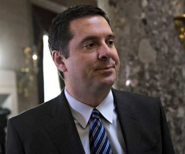 Nunes on WH Grounds Day Before Announcing Trump Surveillance 