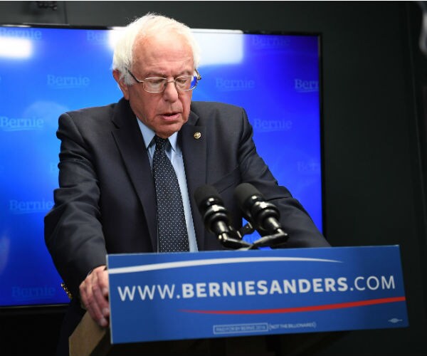 Sanders' Long Refusal to Endorse Clinton Hurts His Leverage