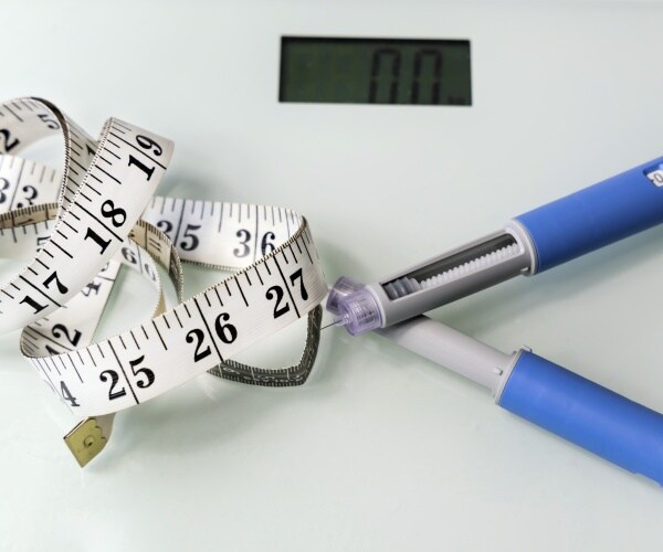 weight loss injection cartridges, measuring tape, scale