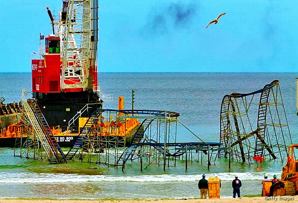 Jet Star Rollercoaster Wrecked by Sandy Removed at Jersey Shore