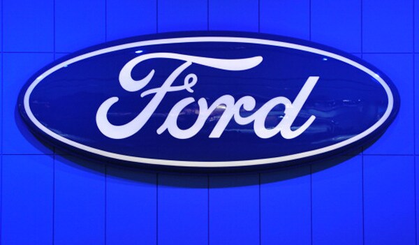 Ford Shares Plunge After Execs Warn of Lower-Than-Expected Profits