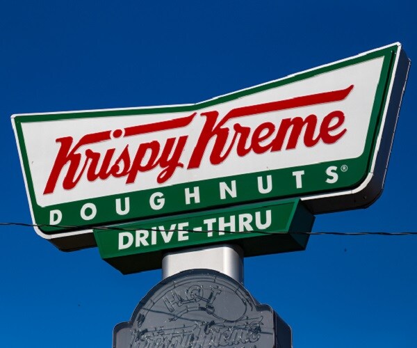 krispy kreme doughnuts sign