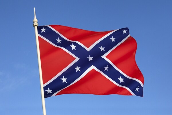 Three Major Flag Makers to Stop Making Confederate Flags