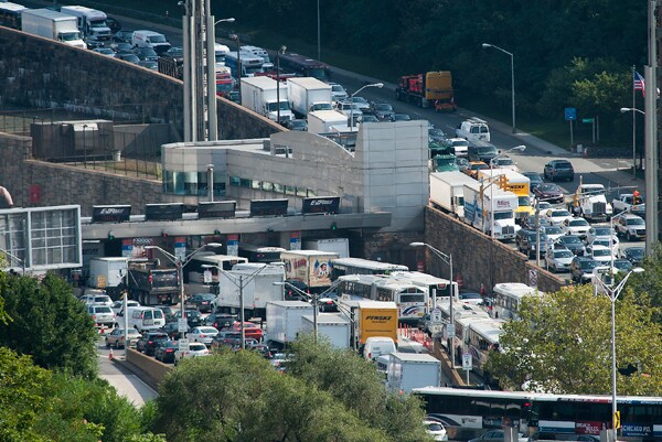 Lincoln Tunnel Accident Claims 1 Life After Chain-Reaction Crash