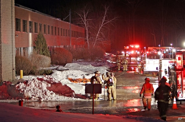 NH Factory Explosion Puts 15 Ball Bearing Makers in Hospital