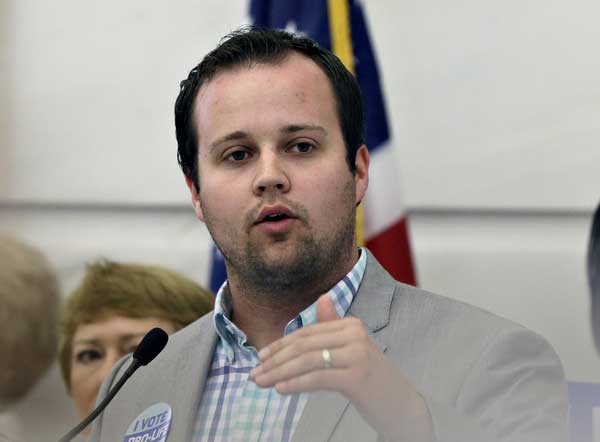 Josh Duggar Molested Underage Girls as a Teen, He Admits Now