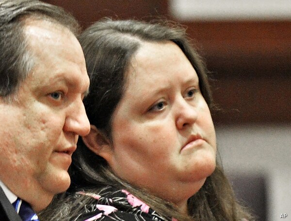 Rachael Rapraeger Sentenced for Falsifying Mammogram Reports