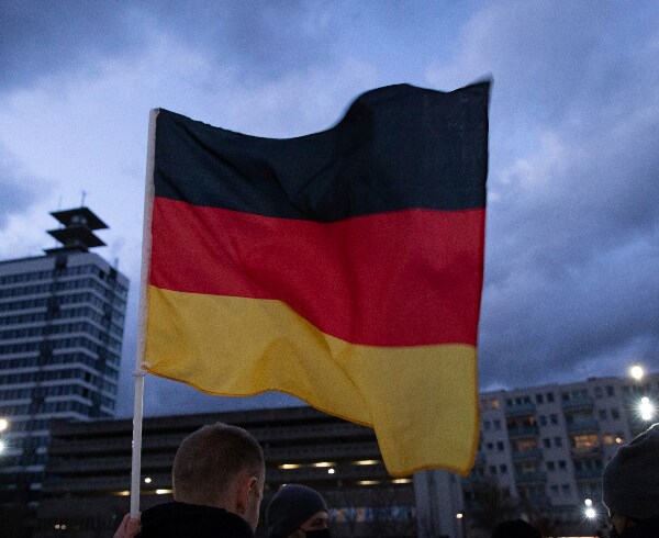 Germany to Put Its Troops in NATO's Quick Reaction Force on Higher Alert