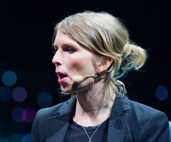 Chelsea Manning Memoir Coming in Winter of 2020