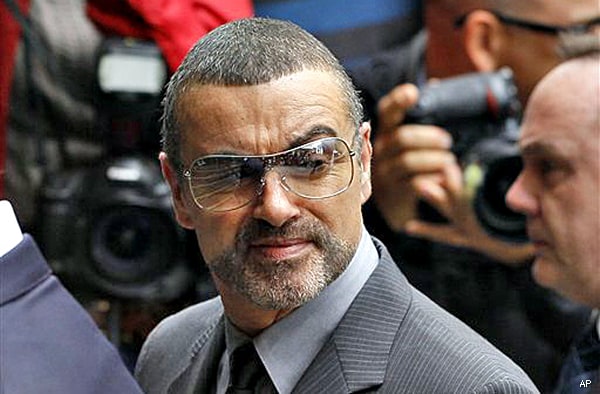 George Michael Crash: Wham! Singer Sustains Minor Injuries in Car Accident