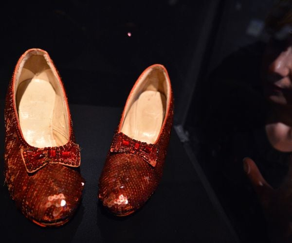 'Wizard of Oz' Ruby Slippers Could Be Getting a Step Up Thanks to Kickstarter