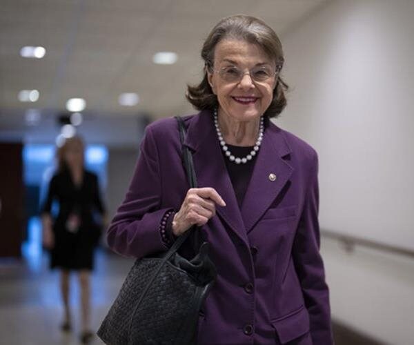 Feinstein Seeks Judiciary Replacement