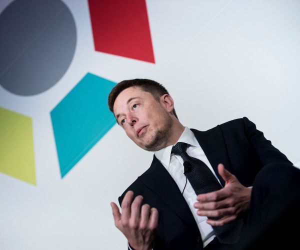 NYC-to-DC Hyperloop Has 'Verbal Approval,' Elon Musk Says