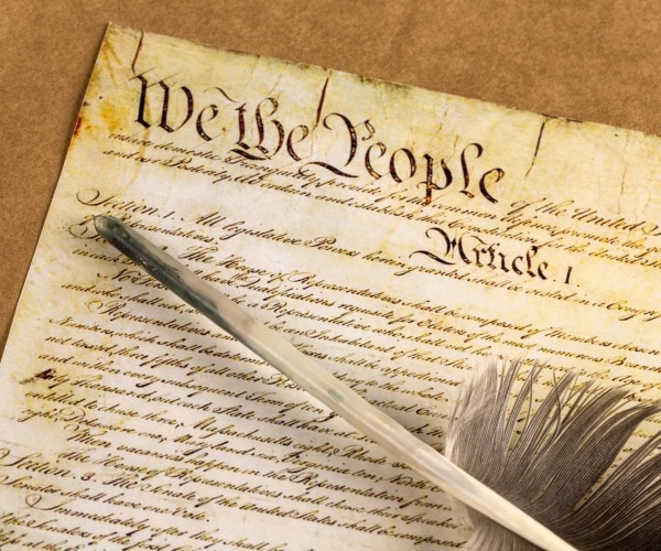 constitution declaration of independence quill pen 