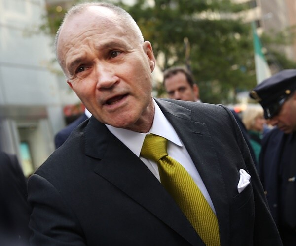 ray kelly marches in the columbus day parade