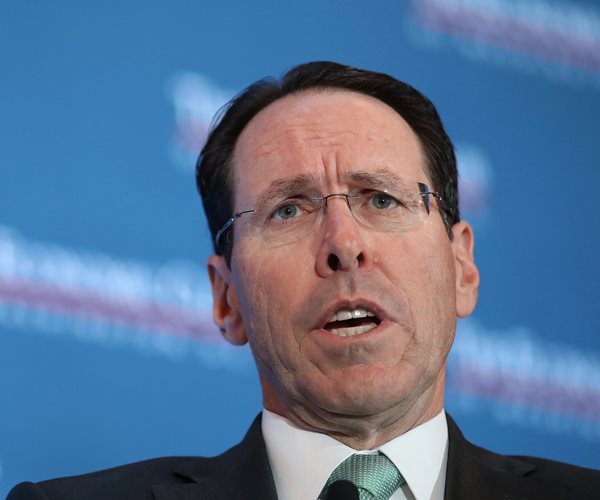 AT&T CEO Stephenson Under Fire for DirecTV Losses, Poor Results