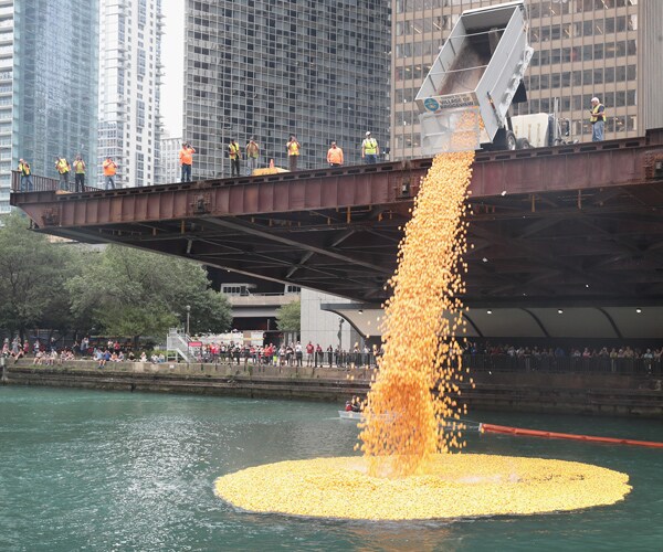 Rubber Ducks in Chicago Do 60K Swim for Special Olympics