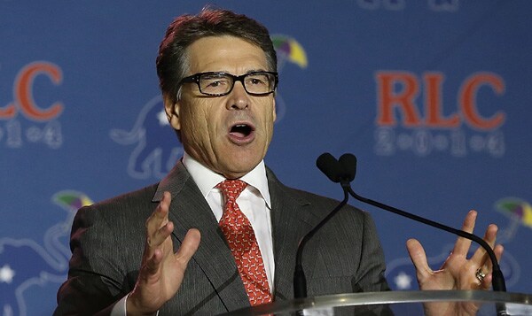 With Eye on 2016, Perry Takes Hard Foreign Policy Line