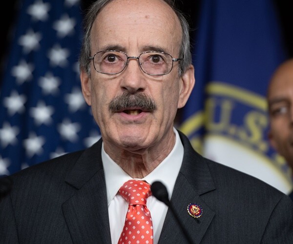 eliot engel speaks at the announcement of an impeachement investigation