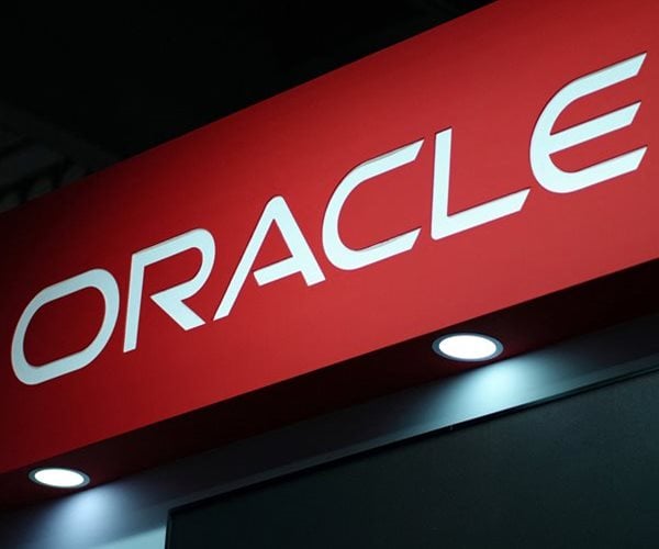 Oracle Surges Nearly 9% on Trump $500B AI Plan