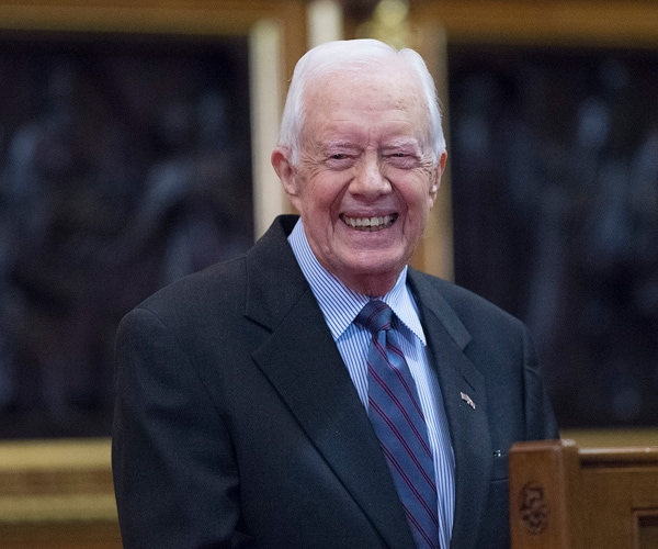 Jimmy Carter Wants to Talk Peace With Kim Jong Un