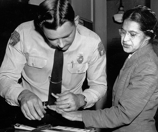 rosa parks arrest date