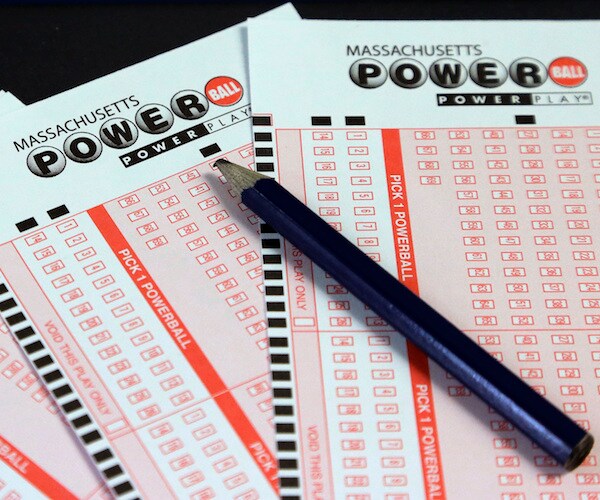 Powerball Jackpot Rises to $435M