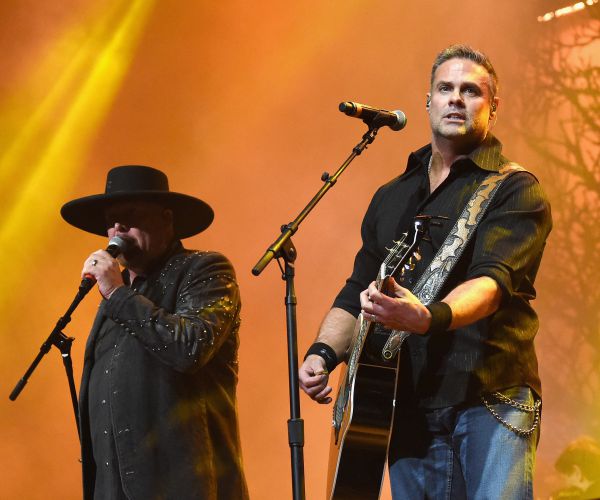 Troy Gentry of Country Music Duo Dies in Helicopter Crash