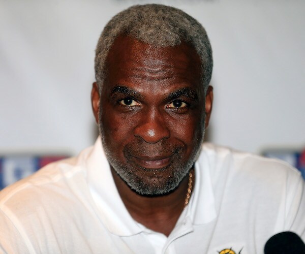 Charles Oakley Casino Arrest: Ex-Knick Accused of Cheating in Vegas