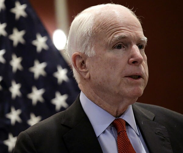 After Rejecting Trump, McCain Navigates Tough GOP Path