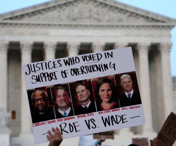 Protesters March to Homes of Brett Kavanaugh, John Roberts