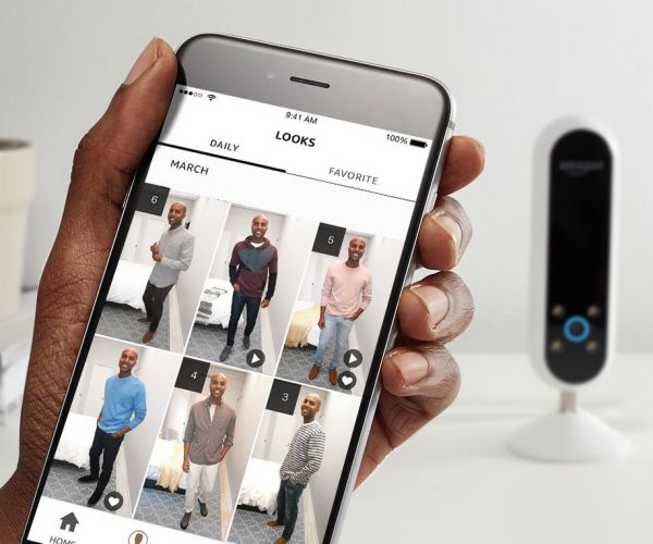 Amazon Echo Look Takes Photos So It Can Be Your Fashion Assistant