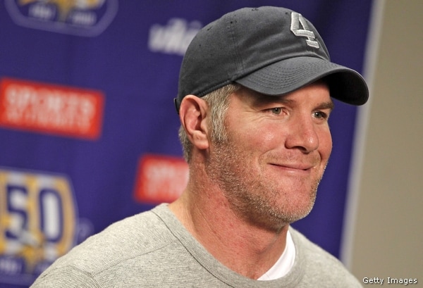 Brett Favre Advised Saints to Wear Earplugs at Loud Seattle Stadium