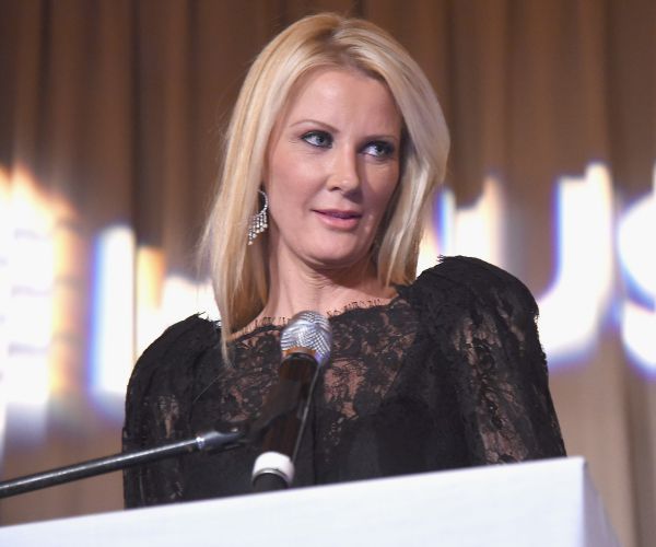 Sandra Lee, TV Chef and Gov Cuomo's Gal, Back in Hospital After Mastectomy