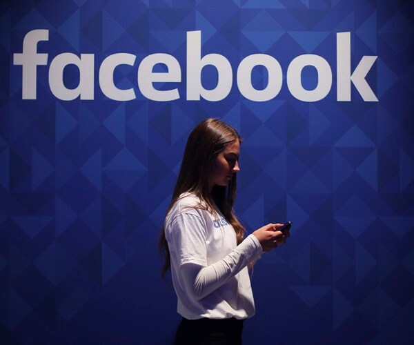 Facebook to Ban Ads Promoting Weapon Accessories, Protective Gear in US