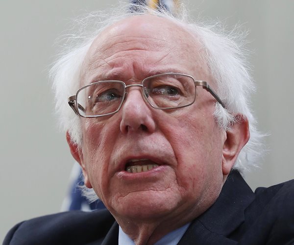 Bernie Sanders Announces 2020 Bid, Blasts 'Embarrassment' Trump