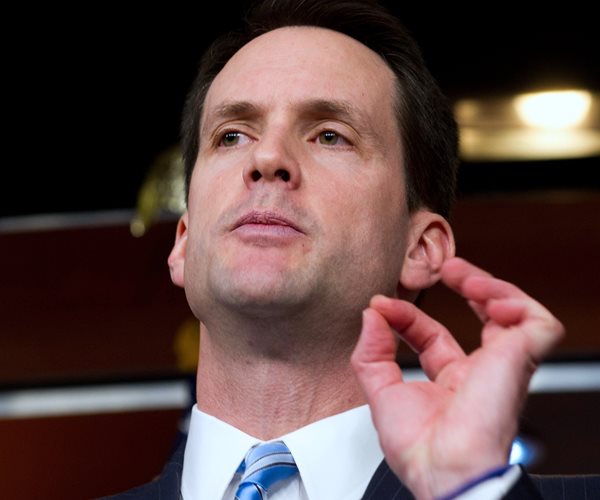 connecticut democratic representative jim himes sticks his chin out and gestures with his left hand while speaking