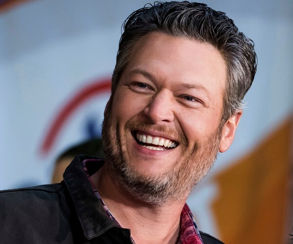 Sexiest Man Alive: Blake Shelton Wins People Magazine Honor