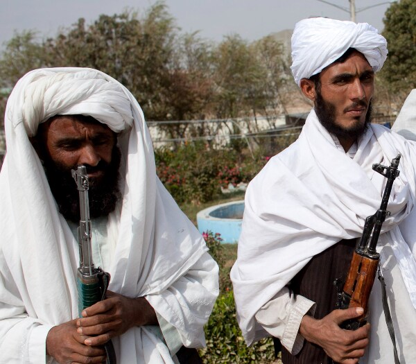 Frantic Scenes at Kabul Airport as Afghans Try to Flee Taliban