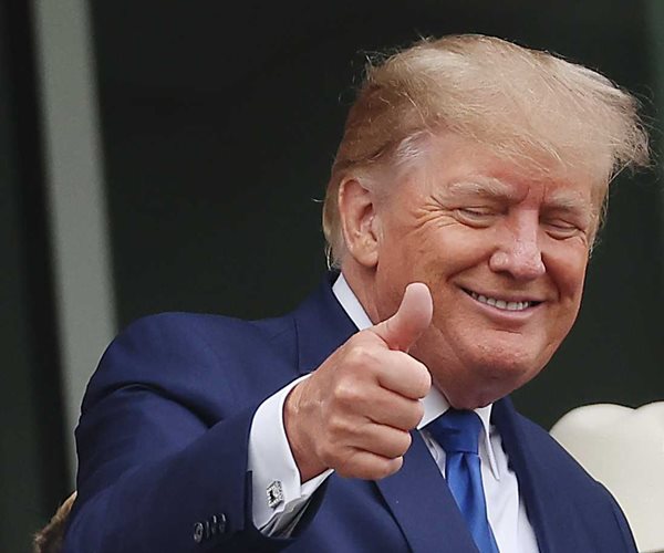 Donald Trump gives a thumbs-up