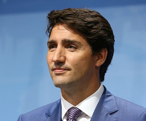 Canada's Trudeau Gives Keynote Address at Governors Conference