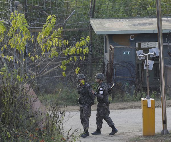 North Korean Soldier Defects, Crossing Border to South Korea