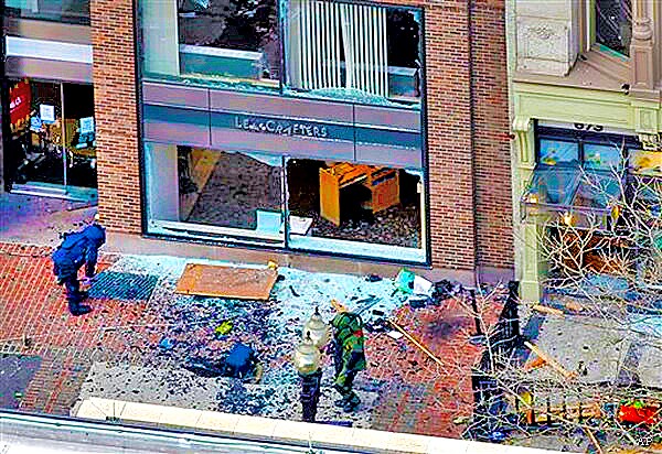 FBI Seeks Suspects, Motive in Boston Marathon Bombings