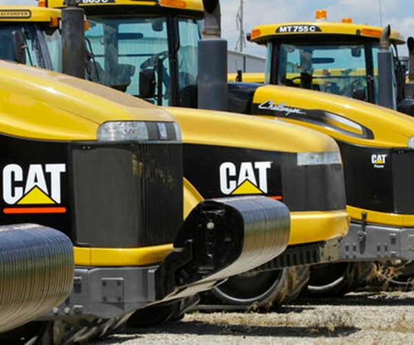 Caterpillar Shuts Plant in Aurora, Illinois, That Employs 800